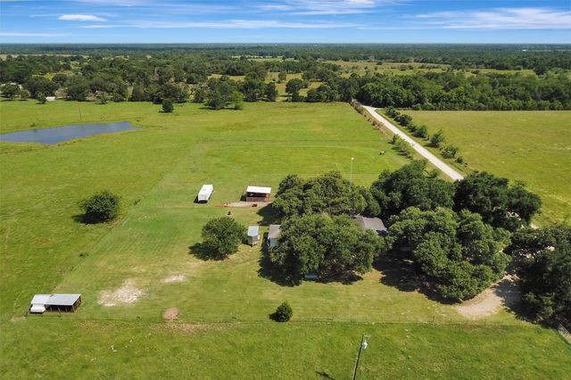 8542 Sloan Road, Midway, TX 75852