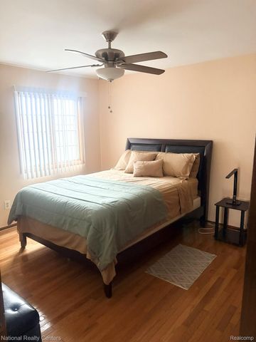 17400 Timothy Drive, Southgate, MI 48195