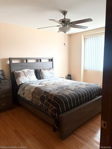 17400 Timothy Drive, Southgate, MI 48195