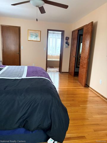 17400 Timothy Drive, Southgate, MI 48195