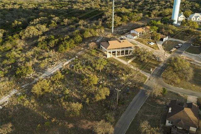 200 Kings Way, Cottonwood Shores, TX 78657