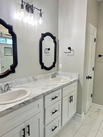 60 NELSON Road, Crawfordville, FL 32327