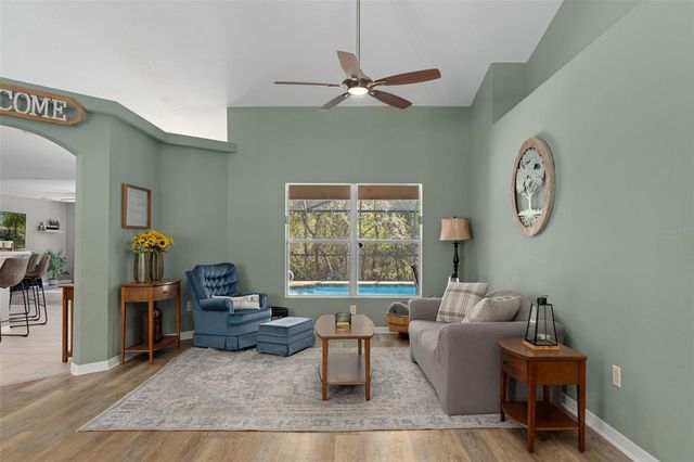 35 CHERRYPALM COURT, Homosassa, FL 34446
