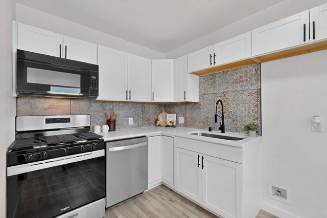 2639 Washington Street NE, Albuquerque, NM 87110