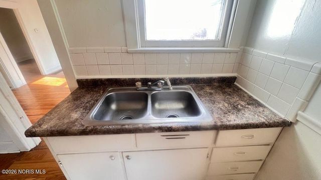 712 Balfe Street, Toledo, OH 43609