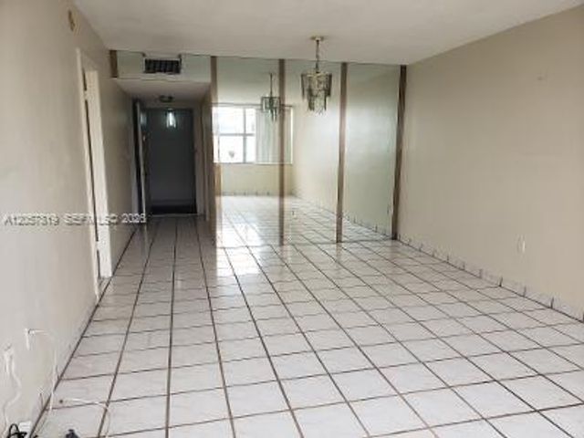 1300 NE Miami Gardens Dr 419E, Miami, FL 33179