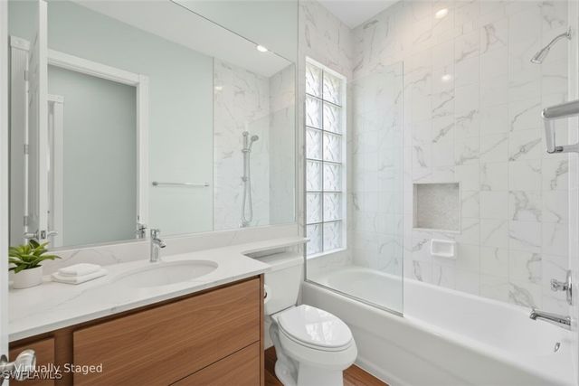 3000 Ellice WAY, Naples, FL 34119