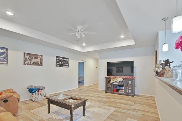 8411 10th Place, Lubbock, TX 79416