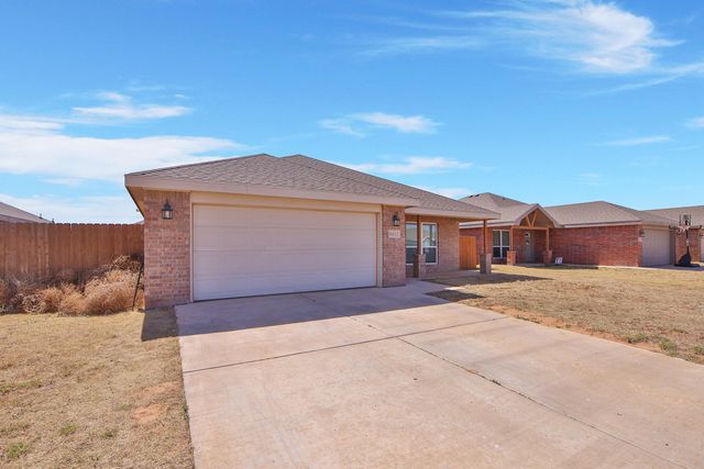 8411 10th Place, Lubbock, TX 79416