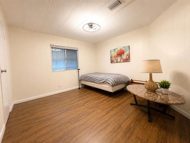 656 Sun Ray Court, Boynton Beach, FL 33436