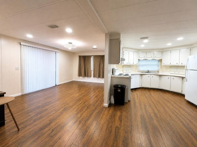 656 Sun Ray Court, Boynton Beach, FL 33436