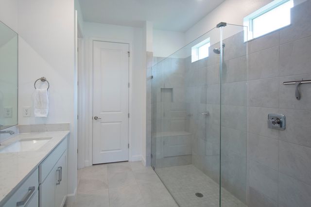 560 Veridian Circle NW, Palm Bay, FL 32907