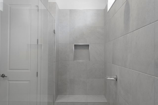 560 Veridian Circle NW, Palm Bay, FL 32907