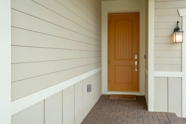 560 Veridian Circle NW, Palm Bay, FL 32907