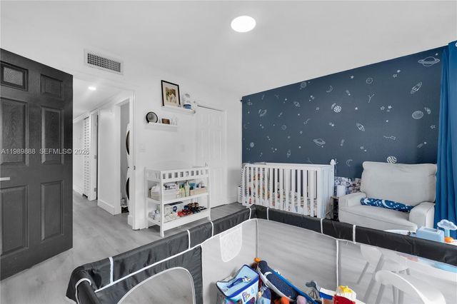 9956 SW 88th St 128-1, Miami, FL 33176