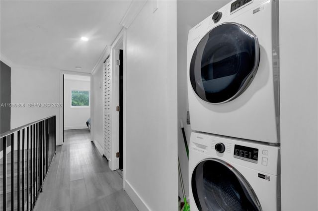 9956 SW 88th St 128-1, Miami, FL 33176