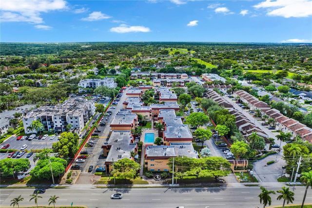 9956 SW 88th St 128-1, Miami, FL 33176