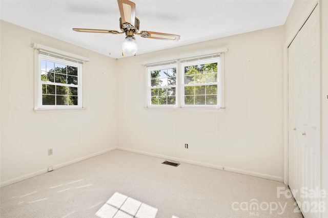 54 Terrace Drive, Weaverville, NC 28787