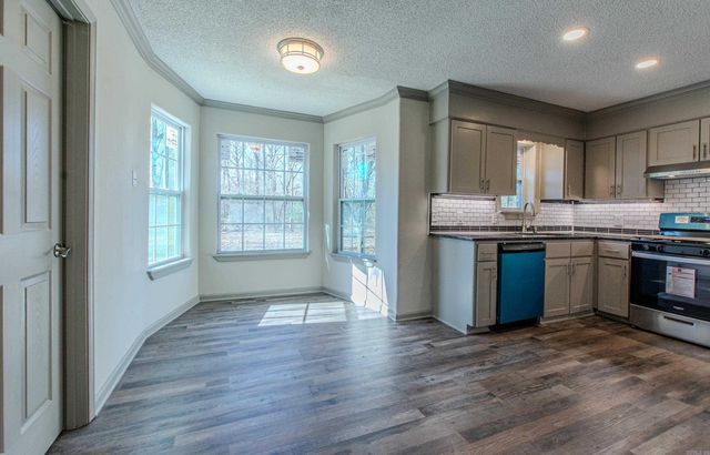 114 John Shelton Rd, Jacksonville, AR 72076