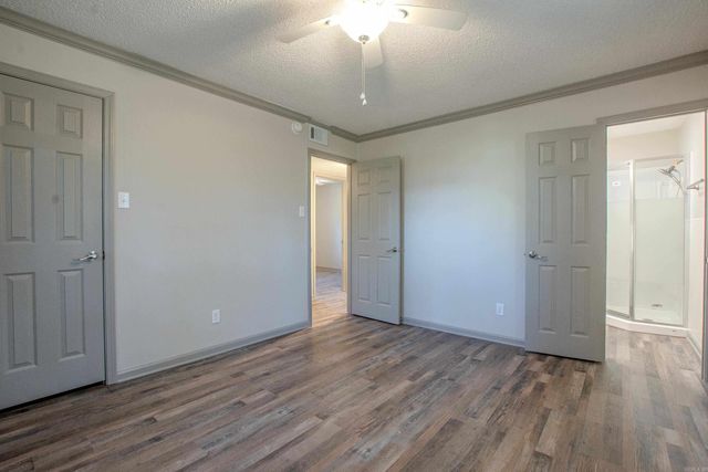 114 John Shelton Rd, Jacksonville, AR 72076