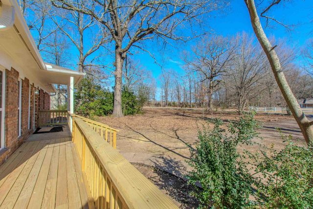 114 John Shelton Rd, Jacksonville, AR 72076