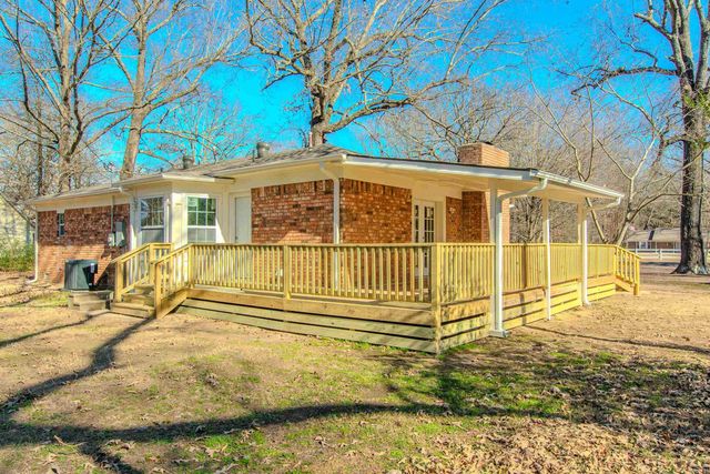 114 John Shelton Rd, Jacksonville, AR 72076