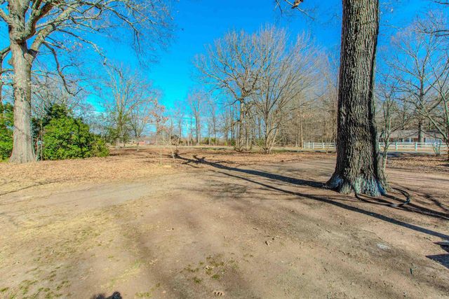 114 John Shelton Rd, Jacksonville, AR 72076