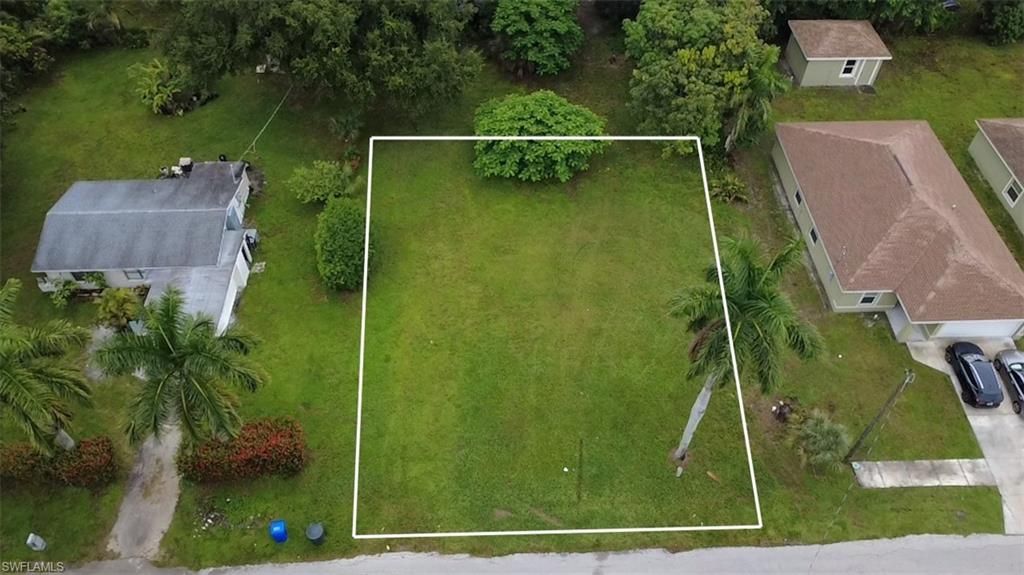 653 Oleander AVE, FORT MYERS, FL 33916 — photo 2