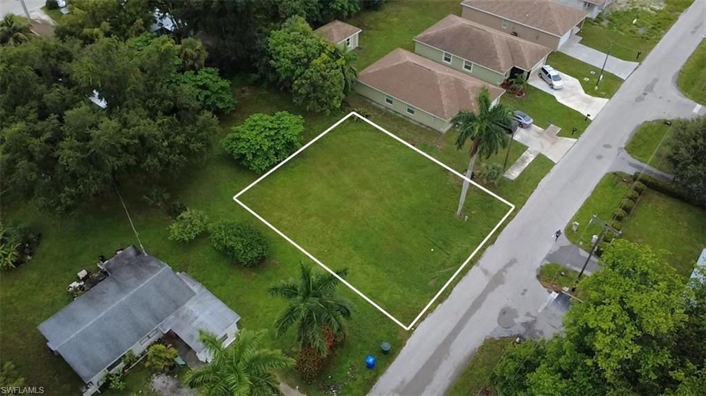 653 Oleander AVE, FORT MYERS, FL 33916 — photo 3