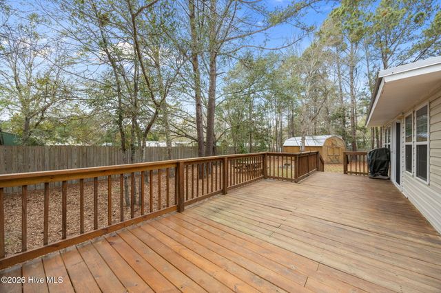 121 Bogue Forest Court, Newport, NC 28570