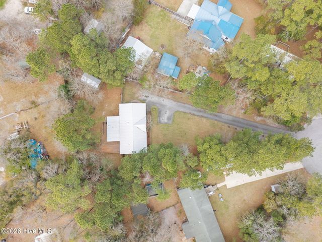 121 Bogue Forest Court, Newport, NC 28570