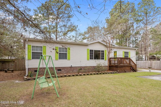 121 Bogue Forest Court, Newport, NC 28570