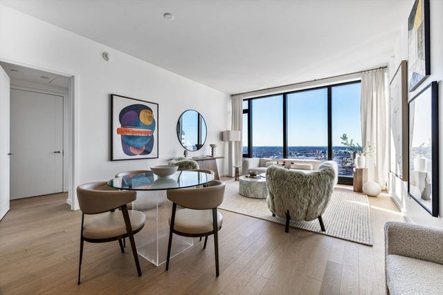 682 Atlantic Ave 39D, Boston, MA 02111