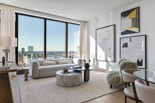682 Atlantic Ave 39D, Boston, MA 02111
