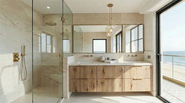 306 E Oceanfront, Newport Beach, CA 92661