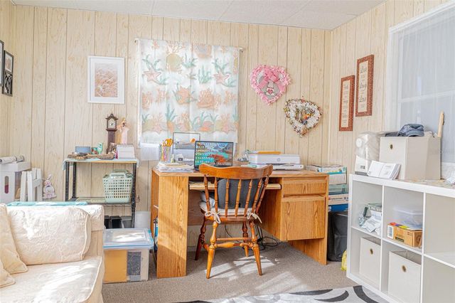 4603 NEWCOMB AVENUE, Zephyrhills, FL 33541