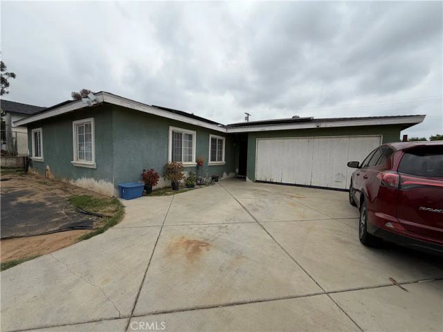 3358 Grandview, Jurupa Valley, CA 92509