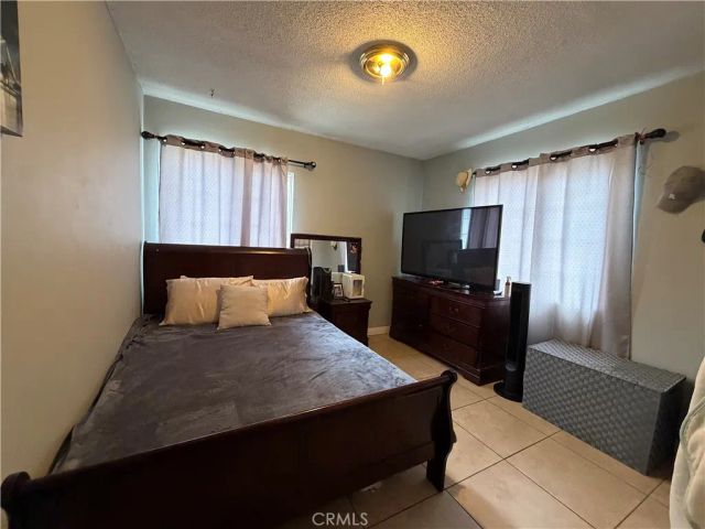 3358 Grandview, Jurupa Valley, CA 92509