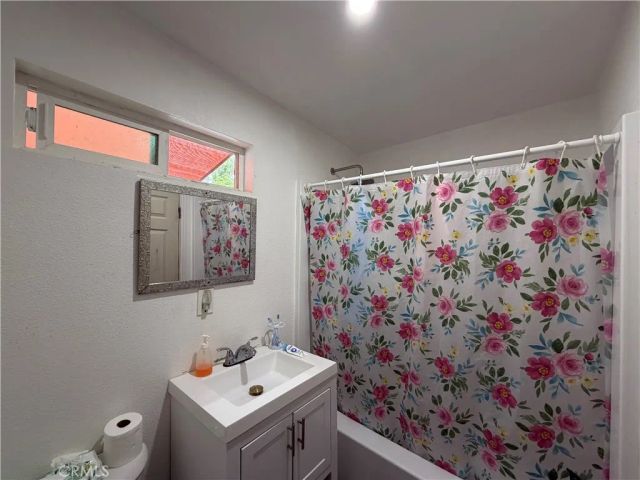 3358 Grandview, Jurupa Valley, CA 92509