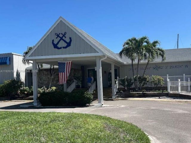 17341 Yosemite Ct, Punta Gorda, FL 33955