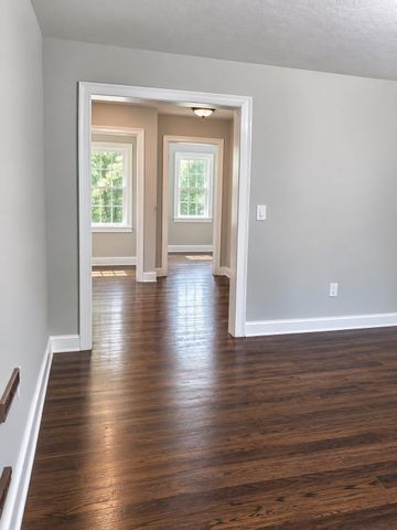 90 Howland Rd, Lakeville, MA 02347