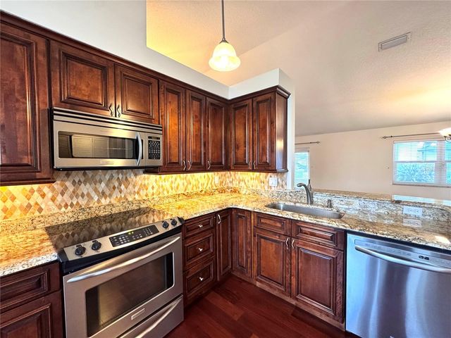 4818 BREEZY PALMS COURT, Windermere, FL 34786