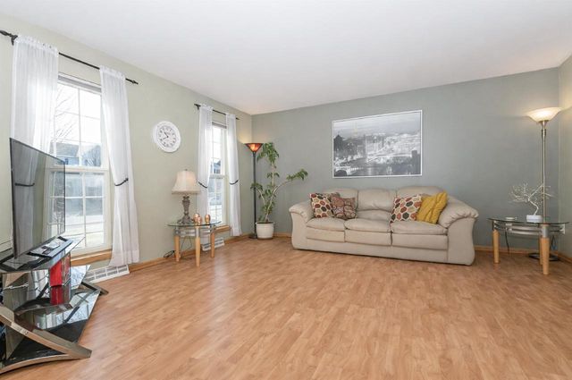 5136 Brandenburg Way, Madison, WI 53718