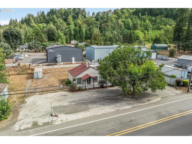 16265 Se HIGHWAY 224, Damascus, OR 97089