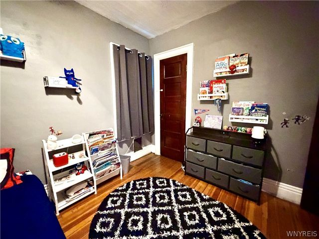 27 Salem Street, Buffalo, NY 14220