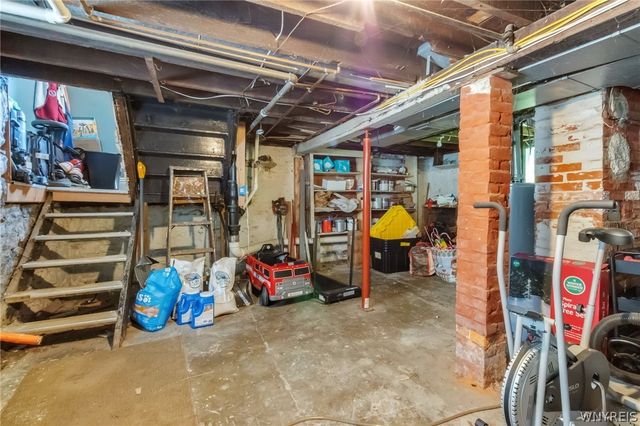 27 Salem Street, Buffalo, NY 14220