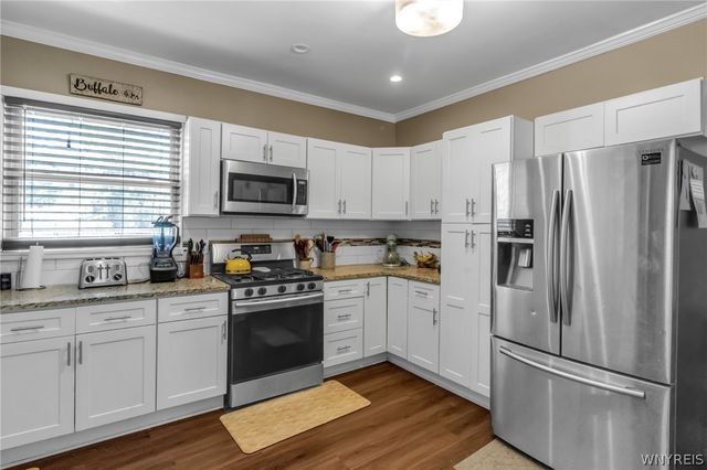 27 Salem Street, Buffalo, NY 14220