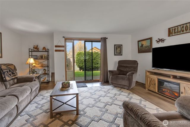 2707 Initial Place, Enumclaw, WA 98022