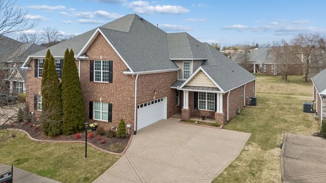 1308 Waxwing Dr, Hermitage, TN 37076