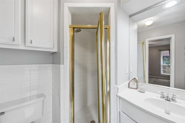 1709 Princeton Drive, Arlington, TX 76015